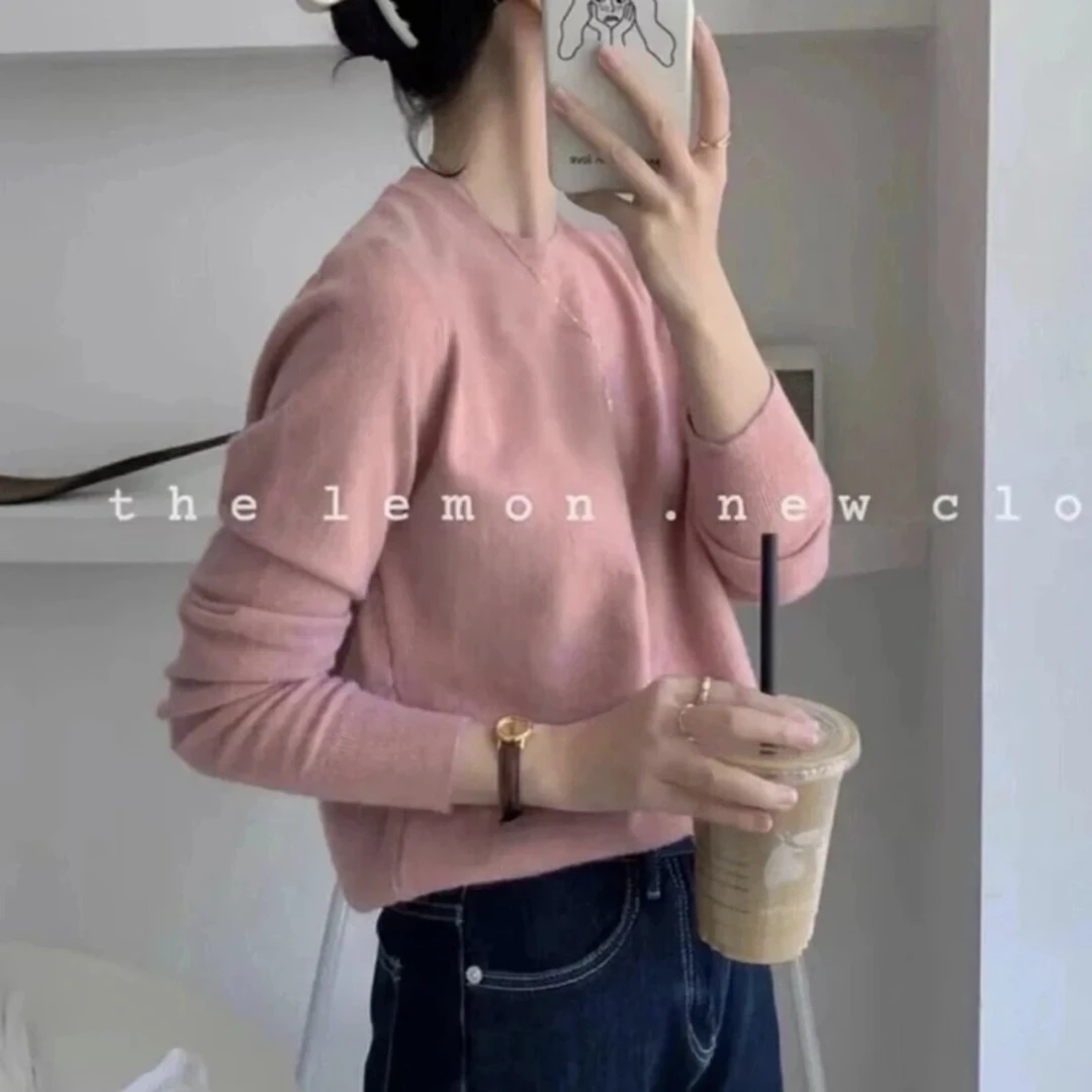 春季针织毛衫圆领长袖针织打底衫纯色休闲百搭简约