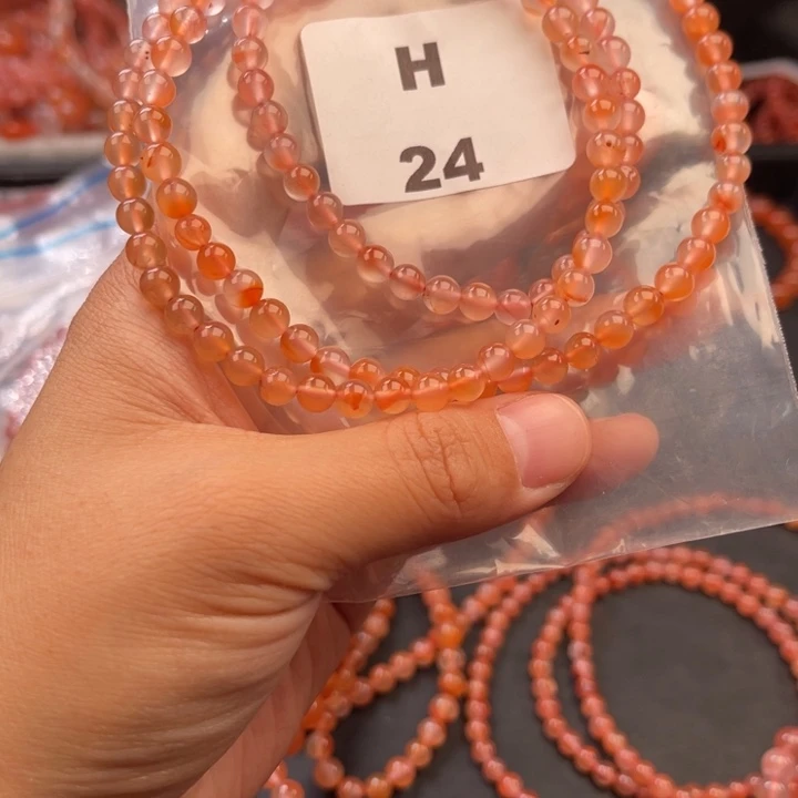 南红玛瑙未镶嵌多样性发货默认微瑕称重5mm