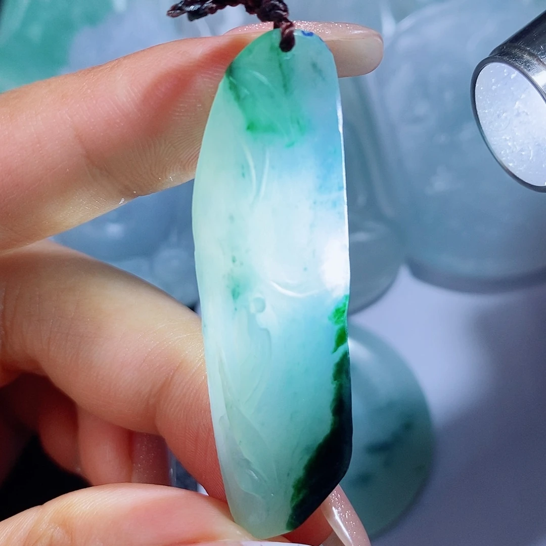 定制翡翠未镶嵌付款后确认抛光