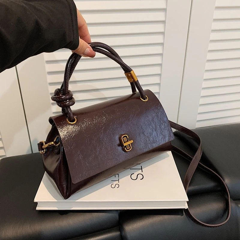 2025轻奢耐刮单肩包时尚百搭款女士包包可手提休闲风复古港风百搭