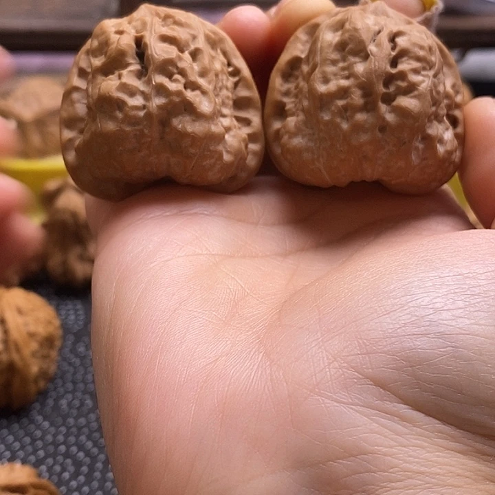 文玩核桃吊坠蛙40