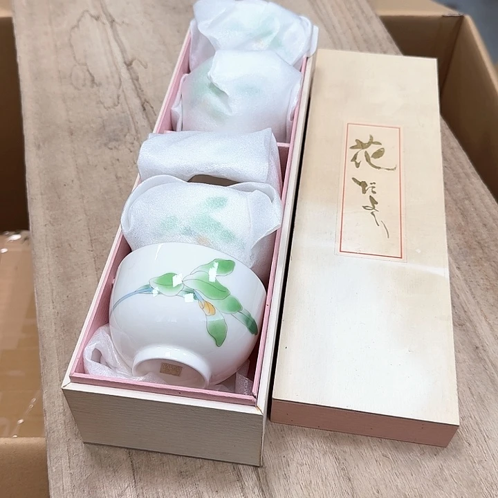 瓷片噗哈哈哈哈哈哈哈哈哈我的