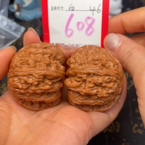 吊坠文玩核桃文玩的好的