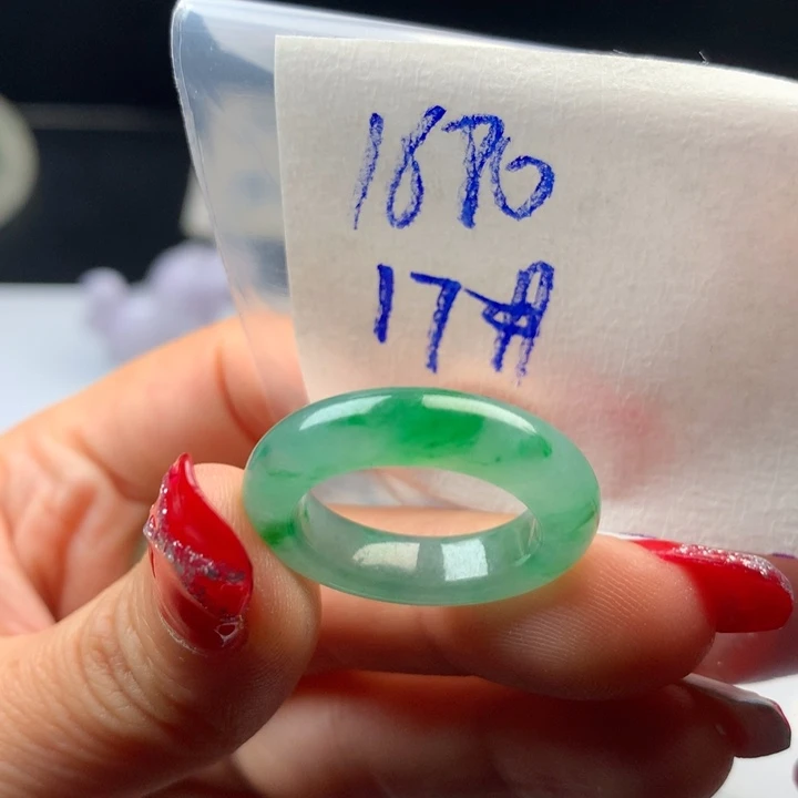 大***鱼定制翡翠未镶嵌戒圈