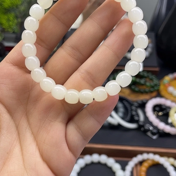 和田玉未镶嵌手串