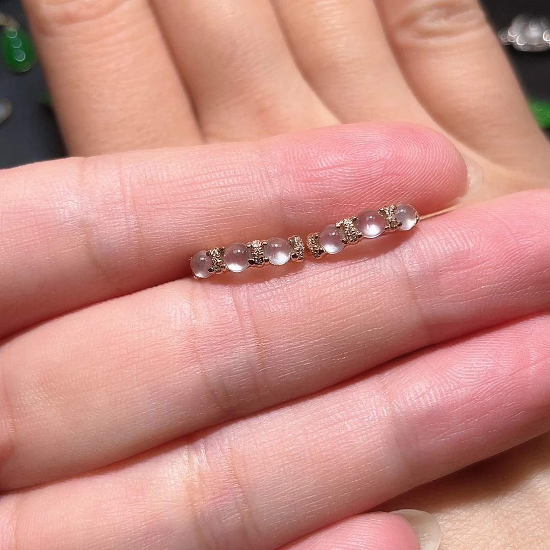 ✧***暖翡翠18K金镶嵌耳饰南非钻