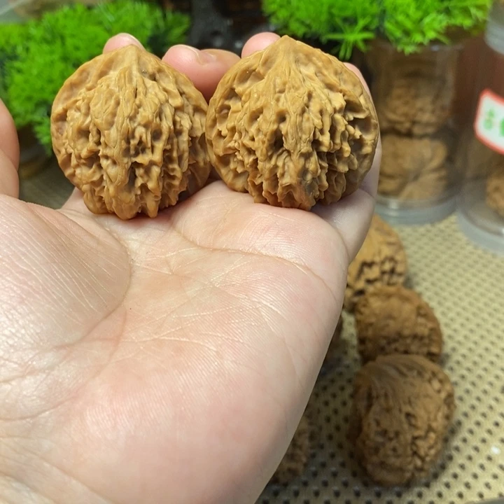 核桃手串/手链皇冠狮子头38