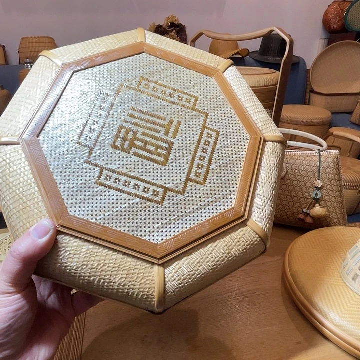 兰***花东阳竹编福字八角盒