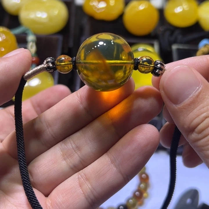 未镶嵌颈饰琥珀琥珀吊坠24mm