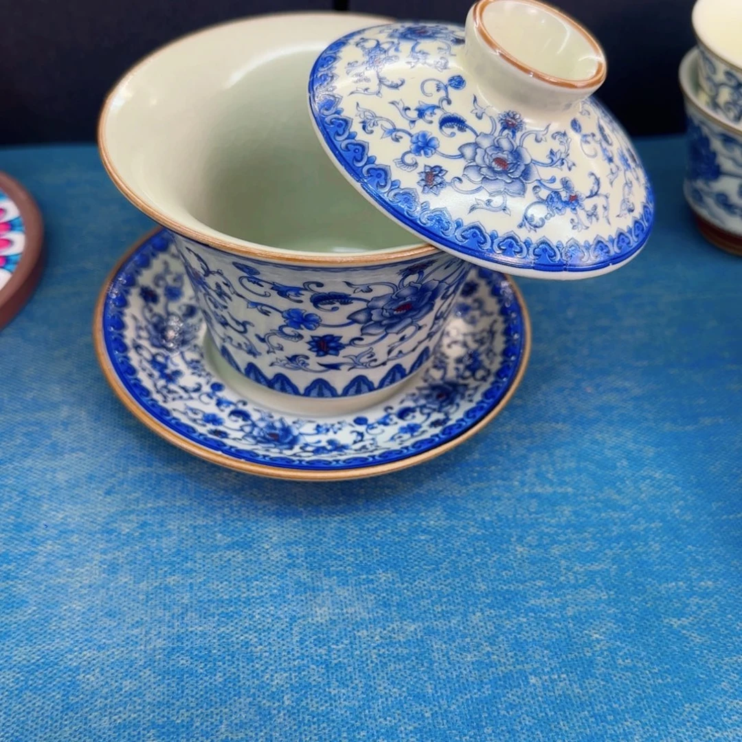 这些盖碗真好看！！！