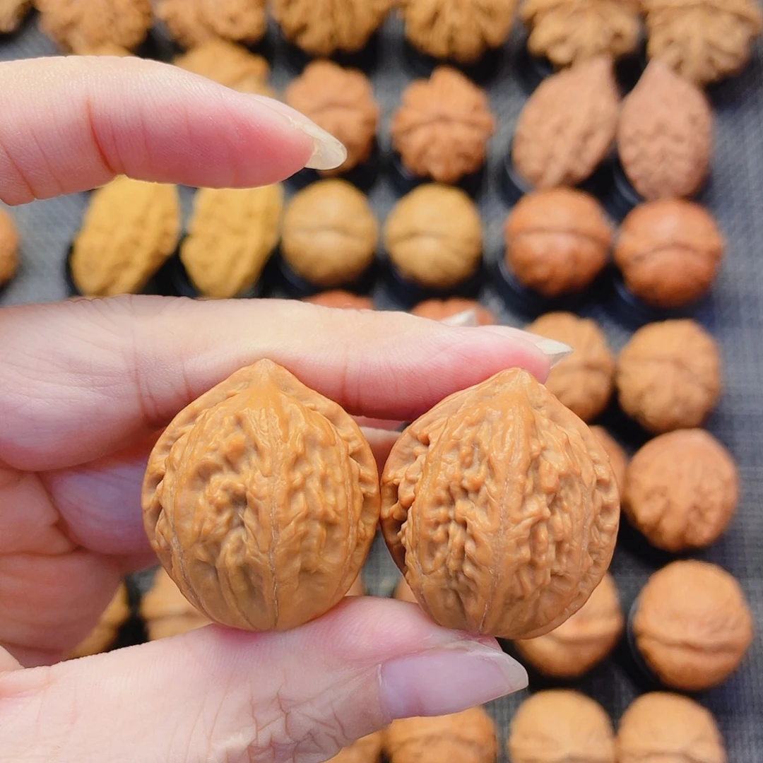 文玩核桃把件粗筋