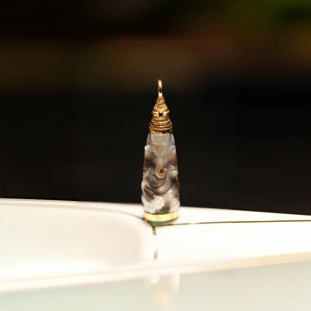 文玩讲道理-珠改镇财佣吊坠ylp