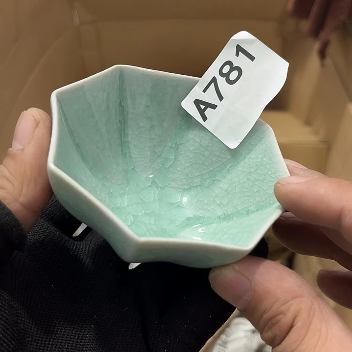 L***W瓷片茶摆件工艺品摆件666