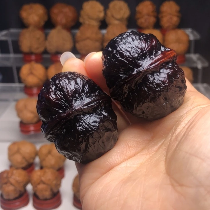 吊坠桃核17玉罗汉