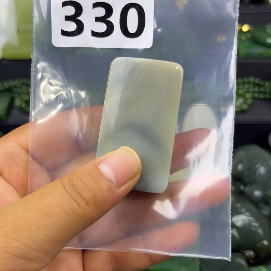 和田玉未镶嵌珠宝半成品