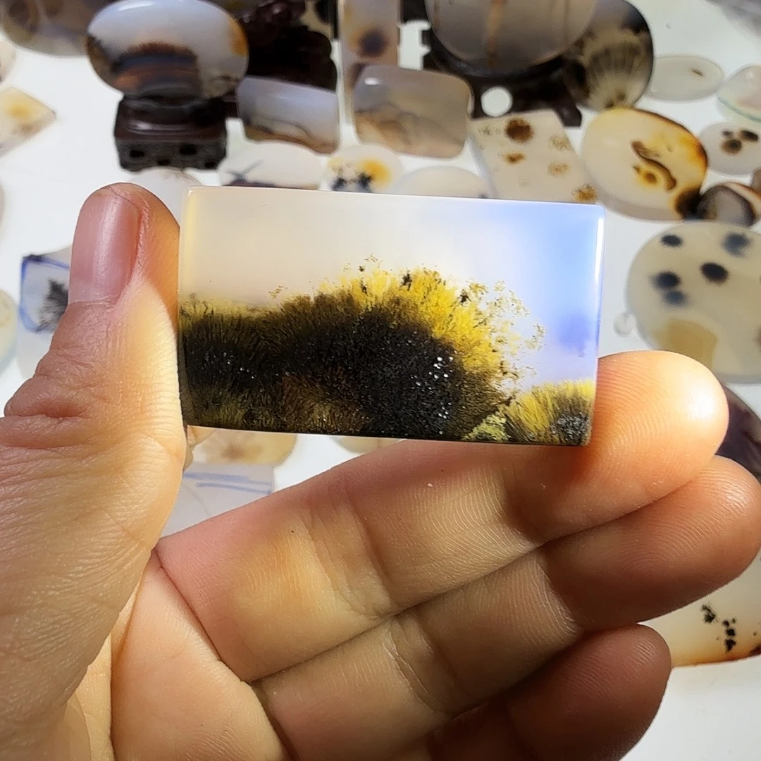 玛瑙/玉髓未镶嵌珠宝半成品
