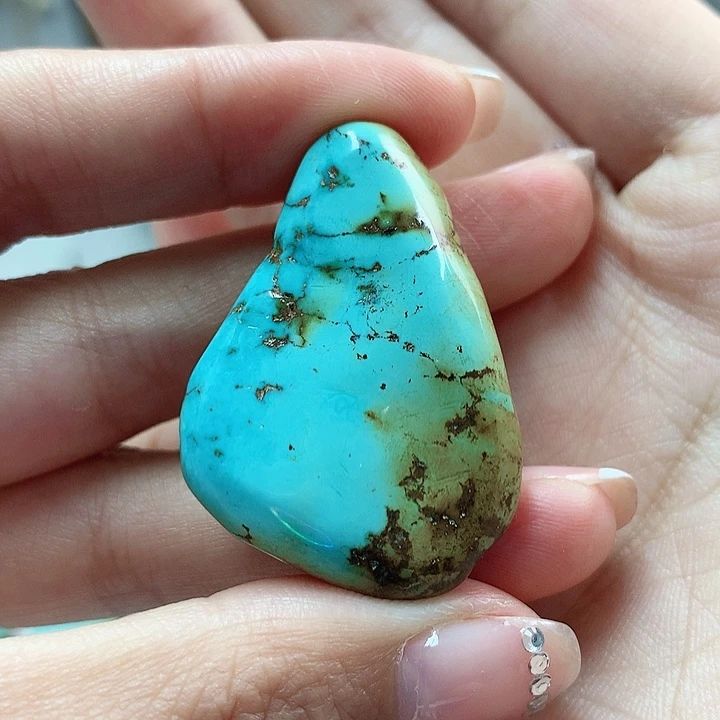 未镶嵌绿松石珠宝奇石