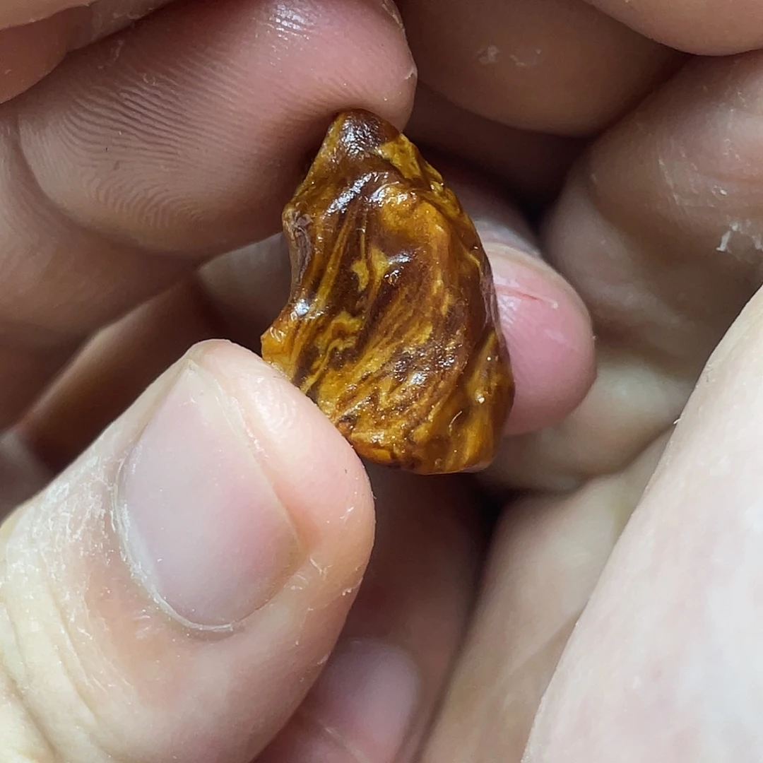 定制琥珀未镶嵌X*。