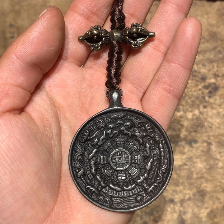 琉璃颈饰小****）喜欢的朋友