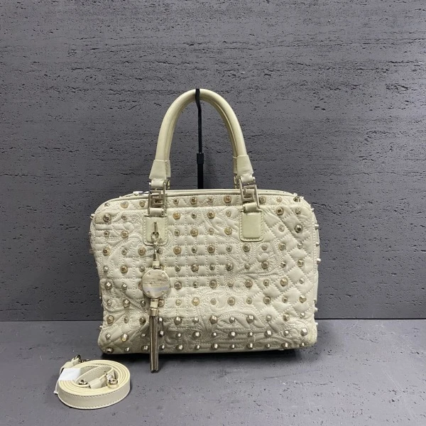 妃鱼/范思哲/95新/包包/市场价9800/250118MM0015