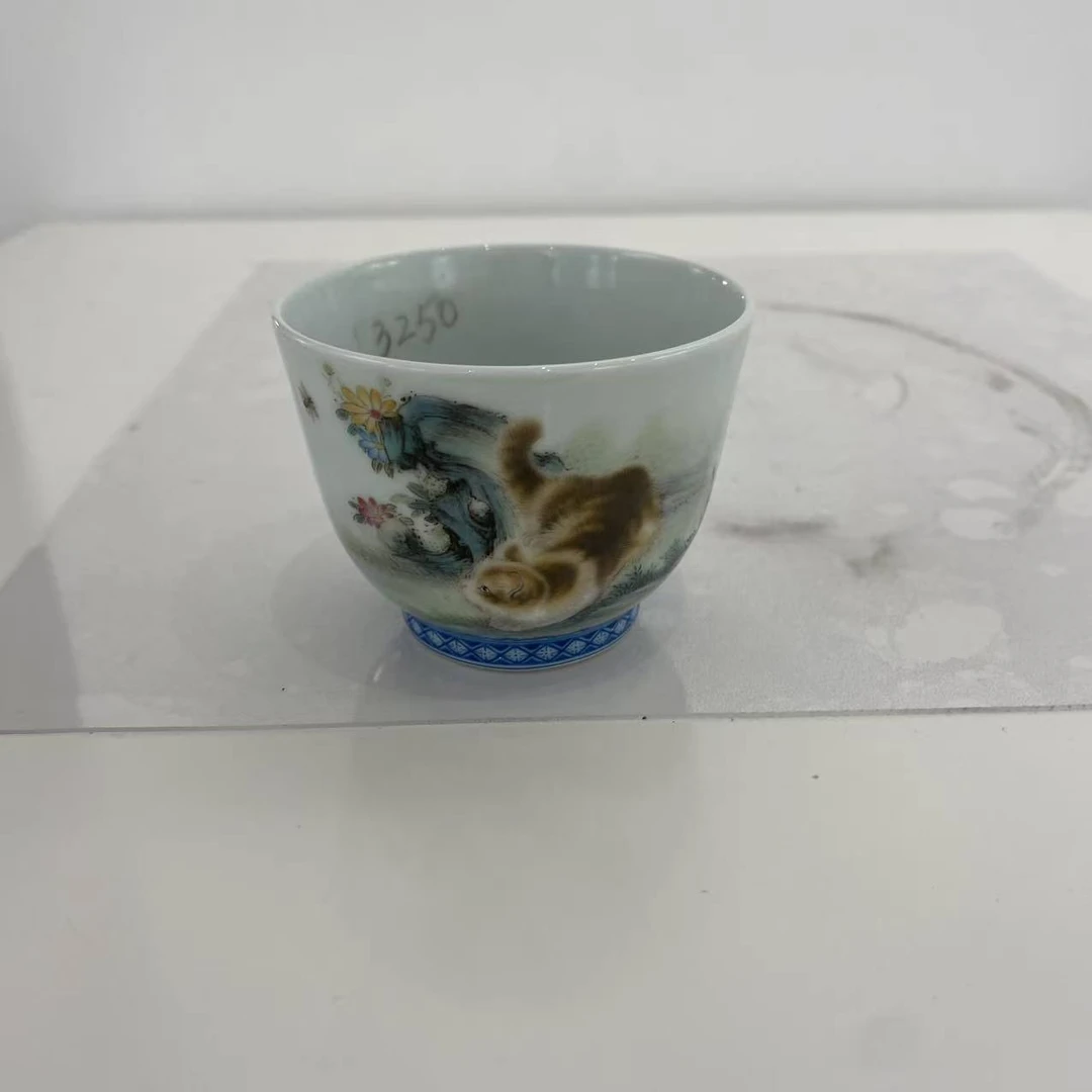 云巅汇 福利白瓷粉彩走兽嬉戏猫直筒杯黄猫