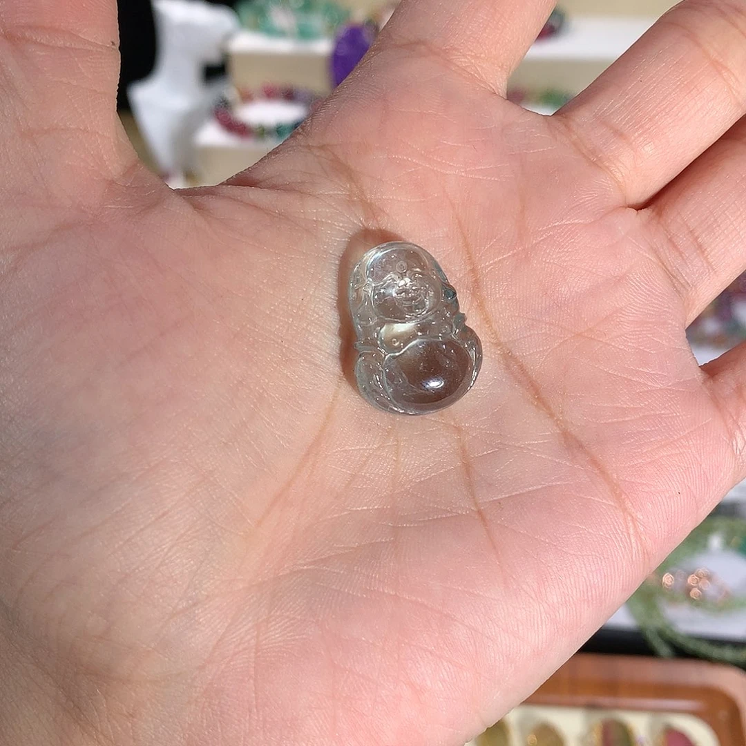 未镶嵌碧玺雕刻件16*21.6*7.6