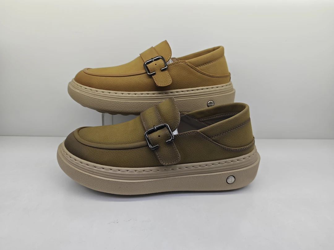 男士真皮豆豆鞋乐福鞋韩版时尚百搭潮鞋黑色软底舒适透气一脚蹬