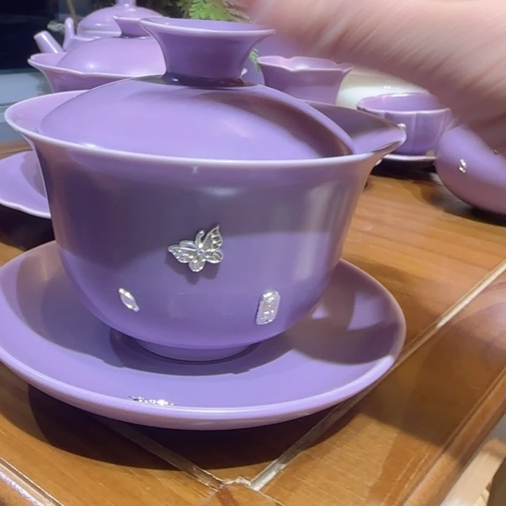 小***制茶杯的设计是由传统家具风格而