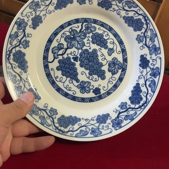 摆件，烧制问题都是正常的37号直径20.5，翡翠瓷