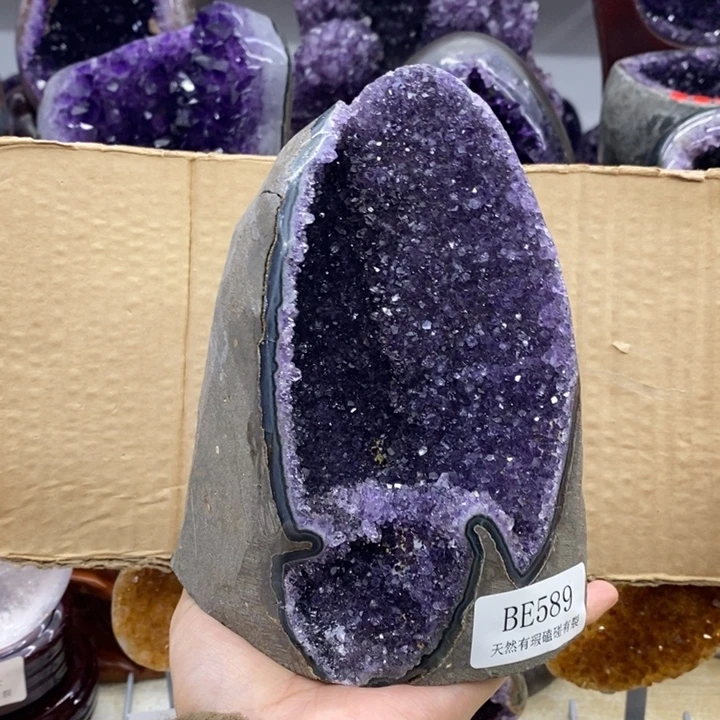 未镶嵌大型摆件（非配饰）水晶