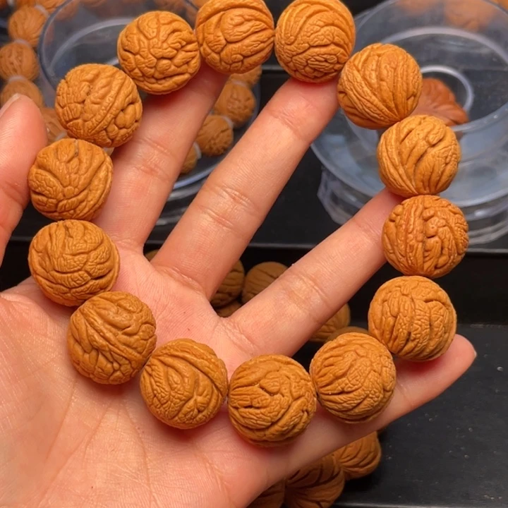 桃核手串金丝龙珠20