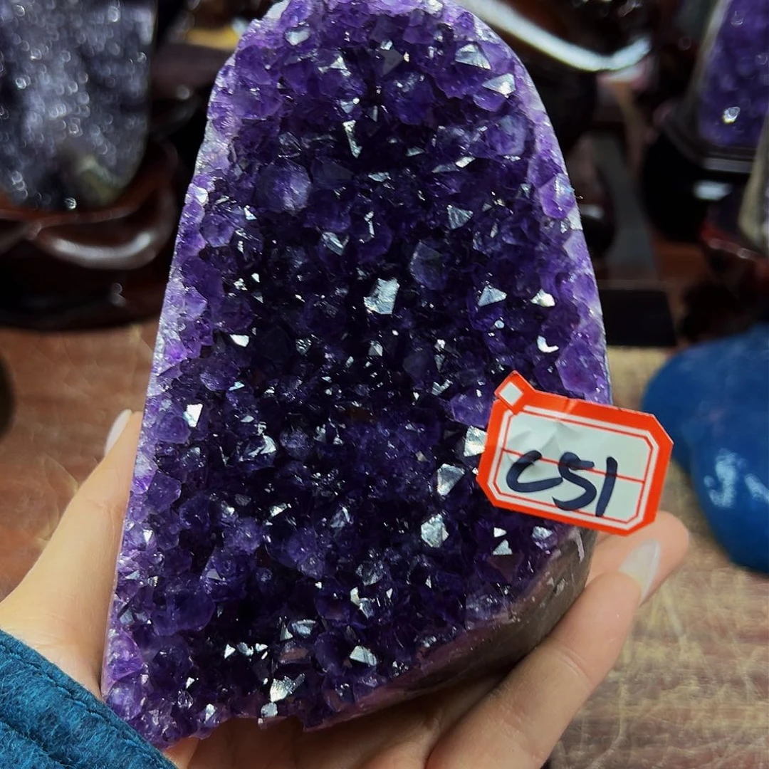 水晶大型摆件未镶嵌