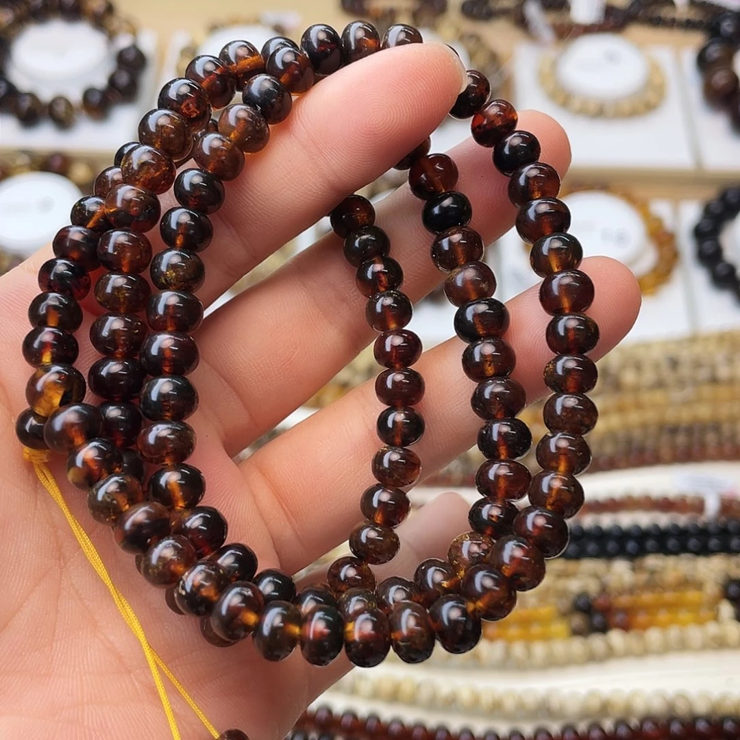 琥珀未镶嵌裸石七