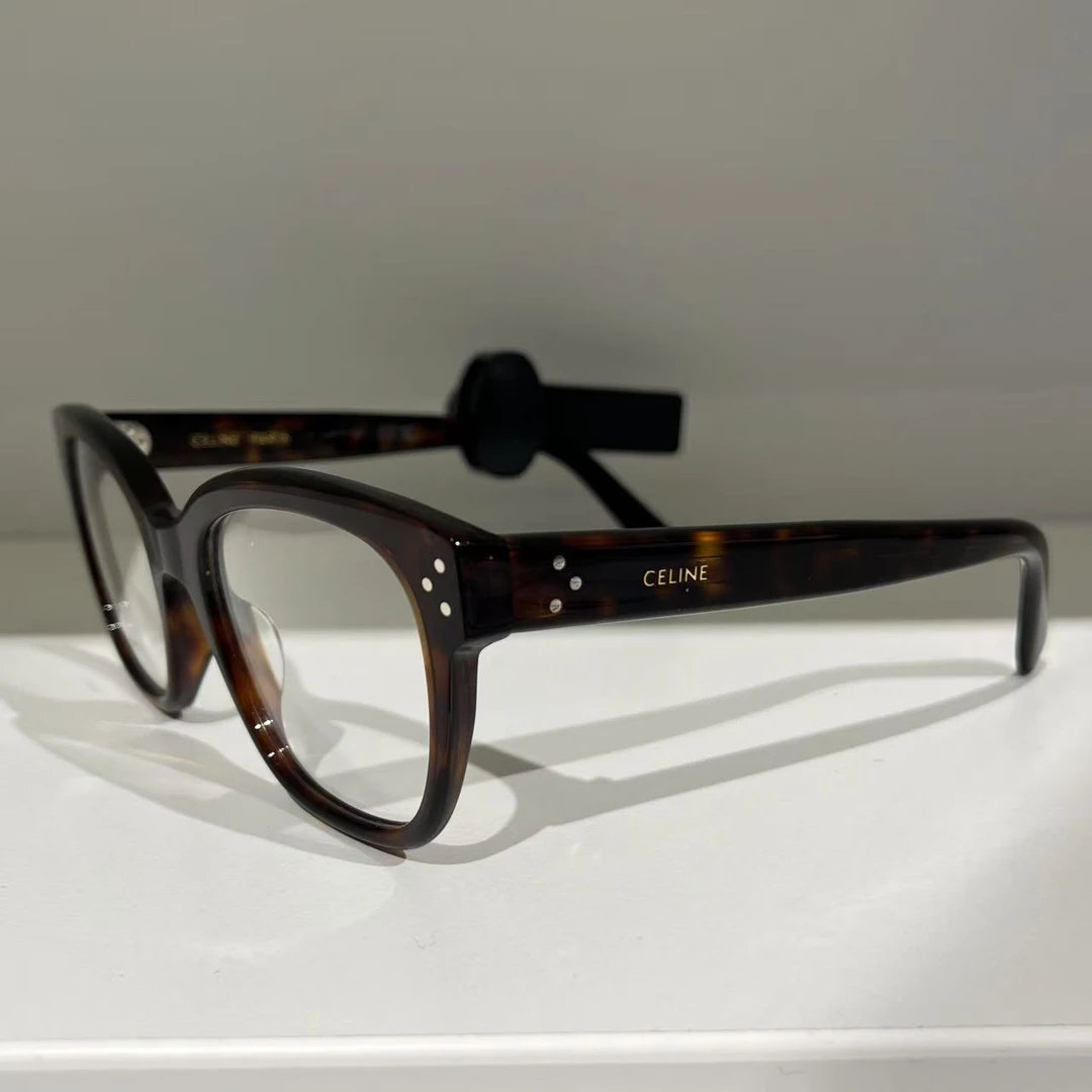 未使用 Celine/思琳 /GG/ 新款琥珀色边框平光镜 CL50086i