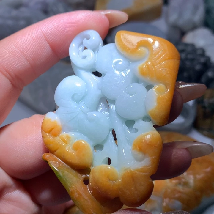 翡翠未镶嵌颈饰保真天然A货翡翠