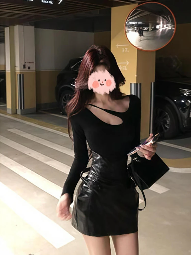 纯欲辣妹镂空露锁骨长袖T恤女弹力修身上衣收腰显瘦设计感短皮裙