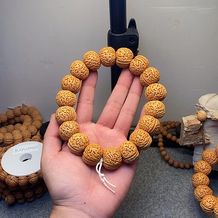 桃核吊坠苹果园毕业串