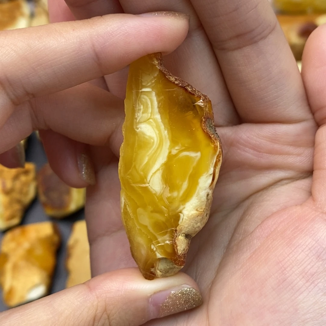 定制琥珀未镶嵌蜜蜡