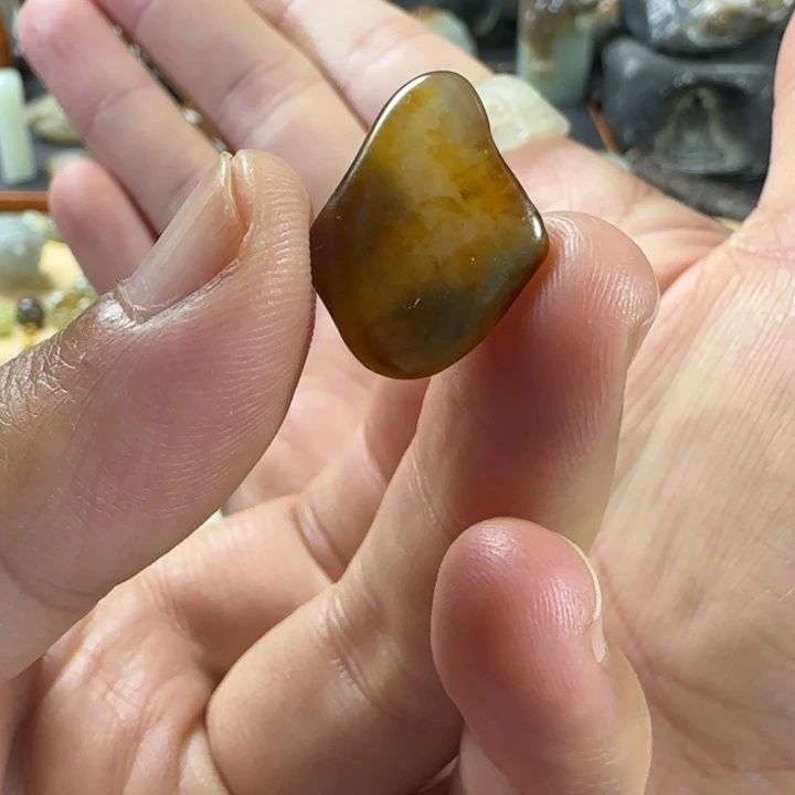 和田玉未镶嵌颈饰福利