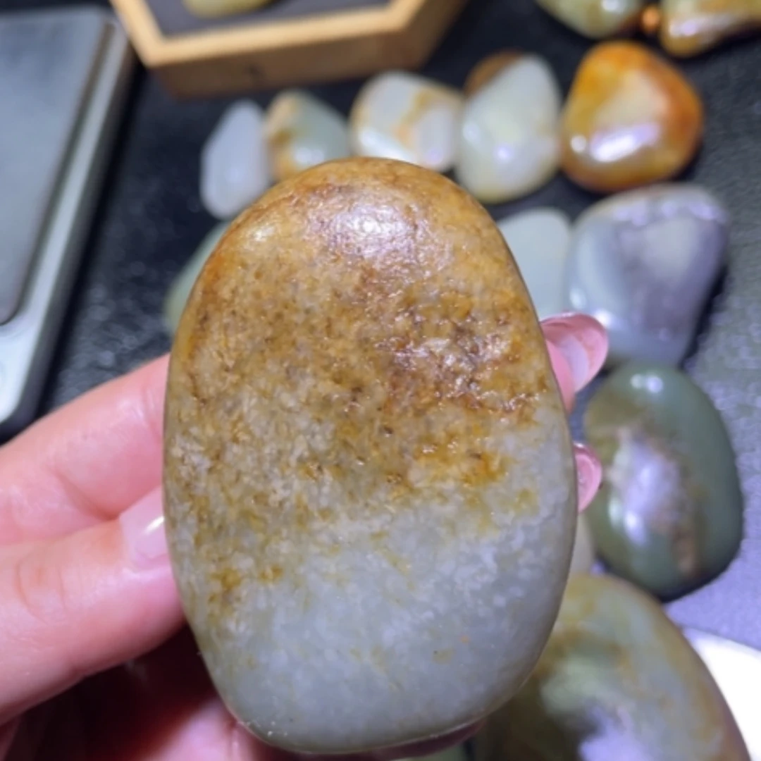 【闪购商品】颈饰未镶嵌和田玉