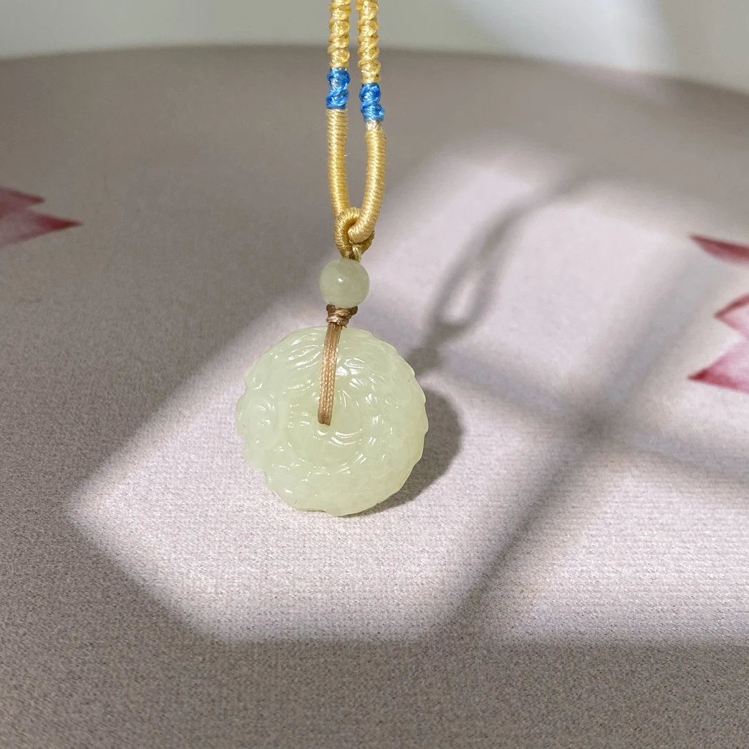 龙扣平安扣挂件神龙护主直径23mm和田玉新疆若羌黄口平安扣男女款