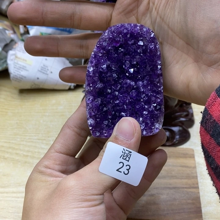 水晶大型摆件（非配饰）未镶嵌