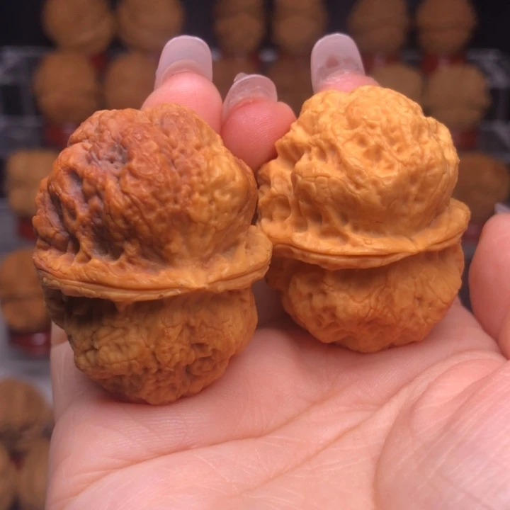 文玩核桃吊坠33香妃元宝