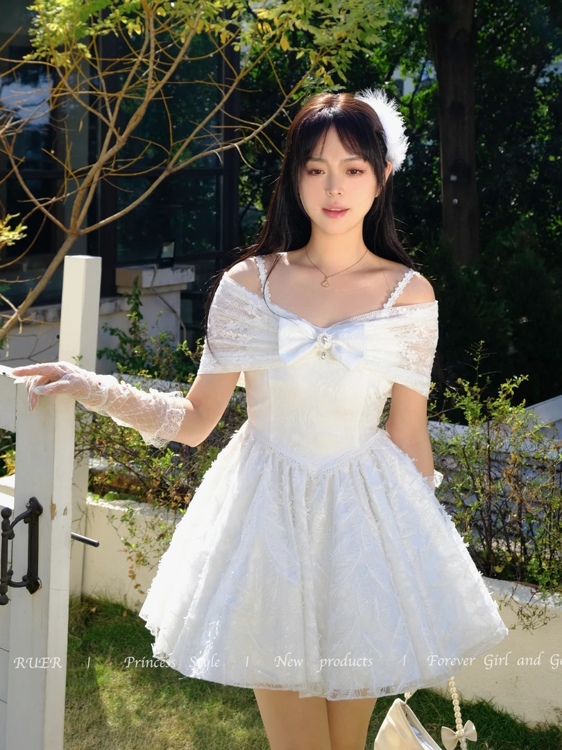 【清仓款】赵茹儿天使梦境原创设计重工羽毛刺绣一字肩礼服连衣裙