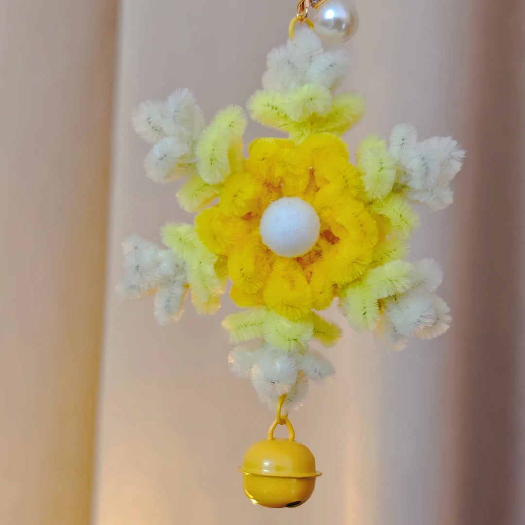 扭扭棒雪花成品挂件