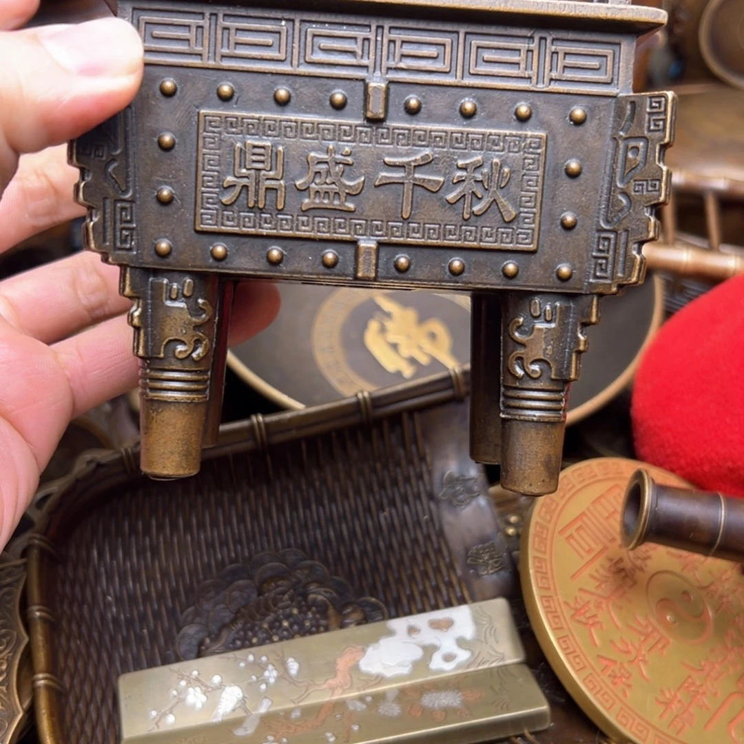 精美铜器点击下单