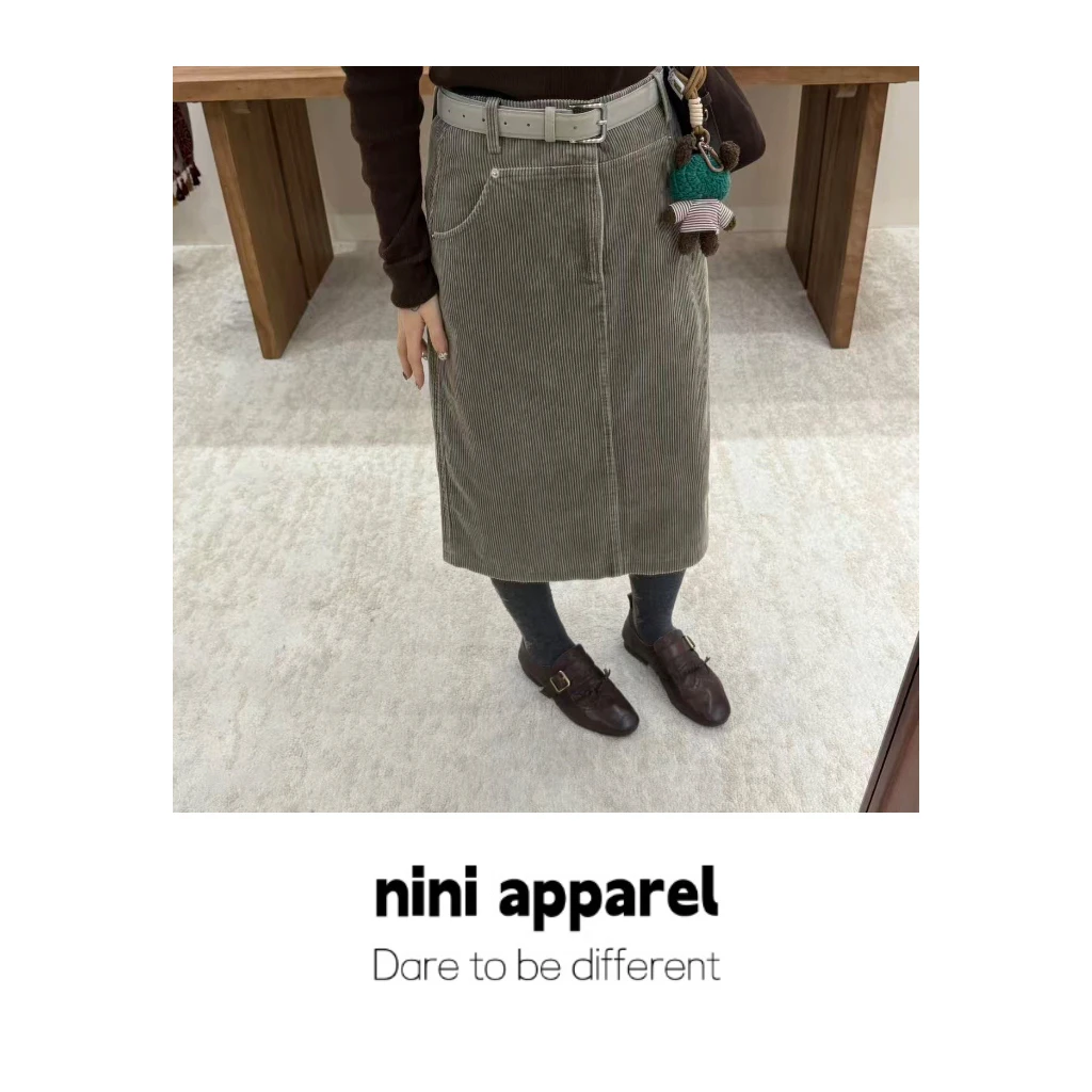 NiNi:韩系中长百搭灯芯绒腰带半裙～