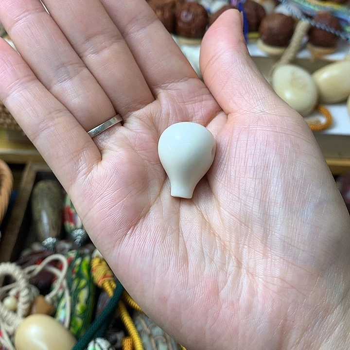 做***生千眼菩提吊坠象牙果三通