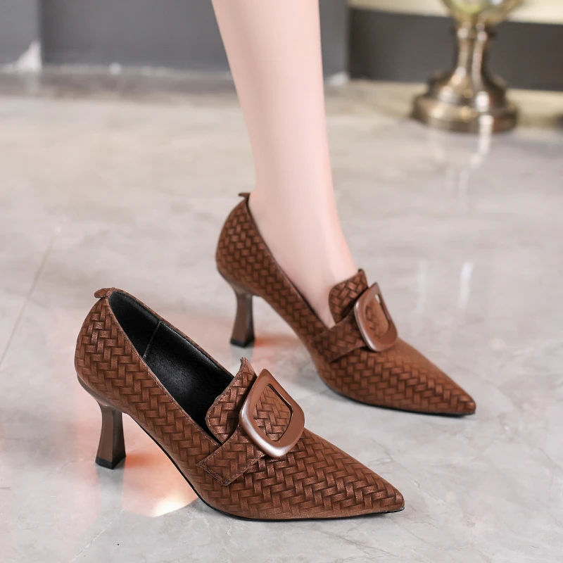 法式方扣深口单鞋子女2025年秋季新款尖头细跟高跟鞋编织浅口百搭