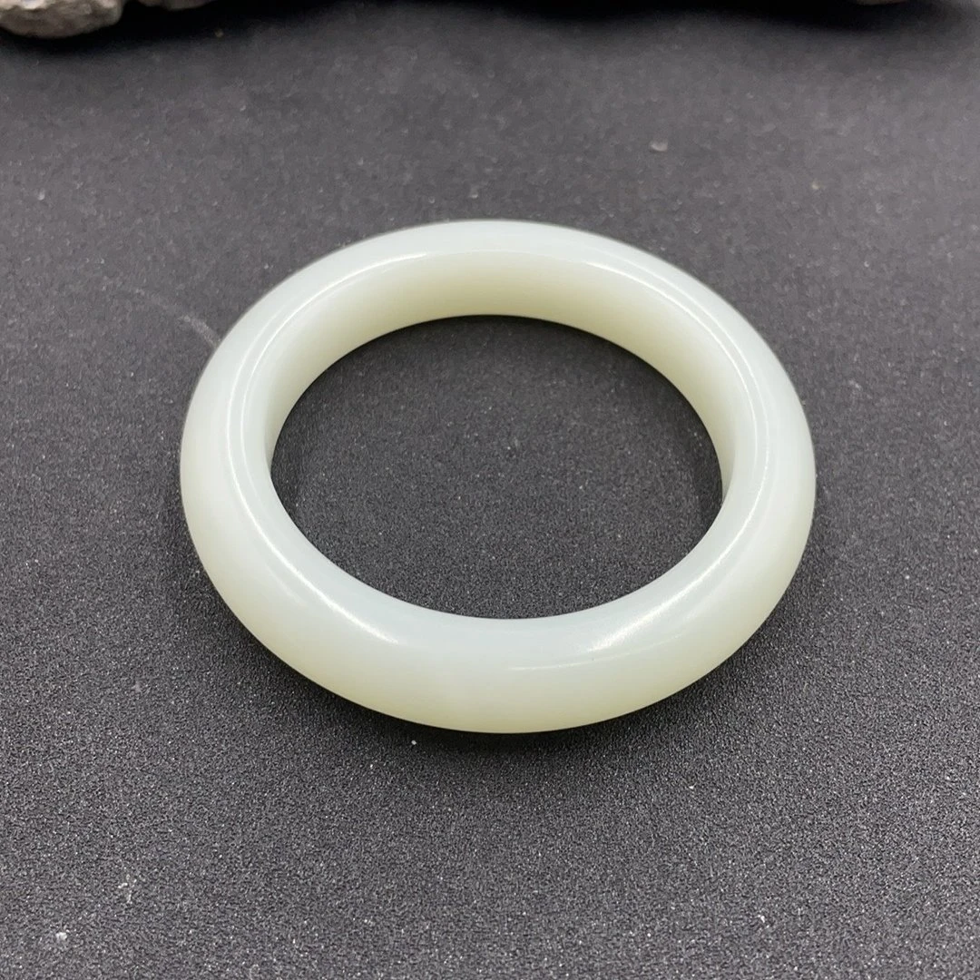 BY0502FXH标26 北玉精选 和田玉手镯